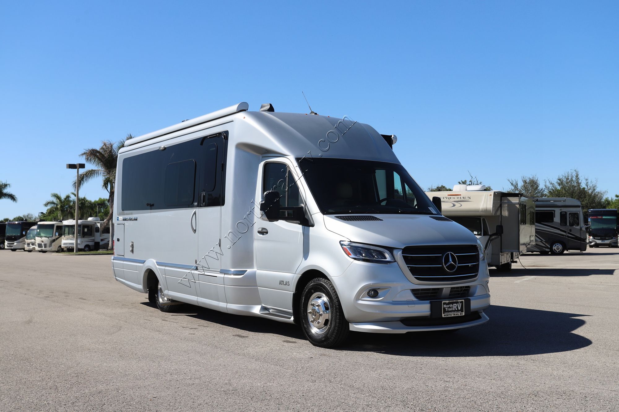 2022 Airstream Atlas Tommy Bahama Class C Used  For Sale