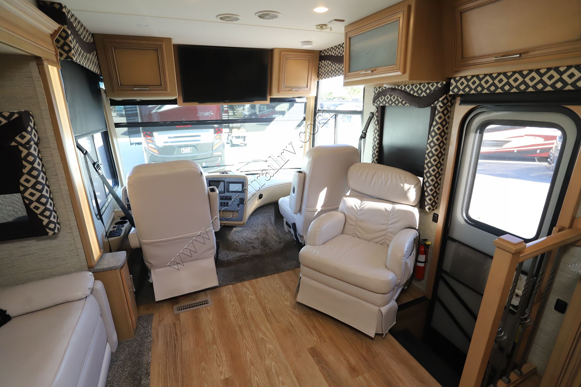 Used 2017 Newmar Canyon Star 3953 Class A  For Sale