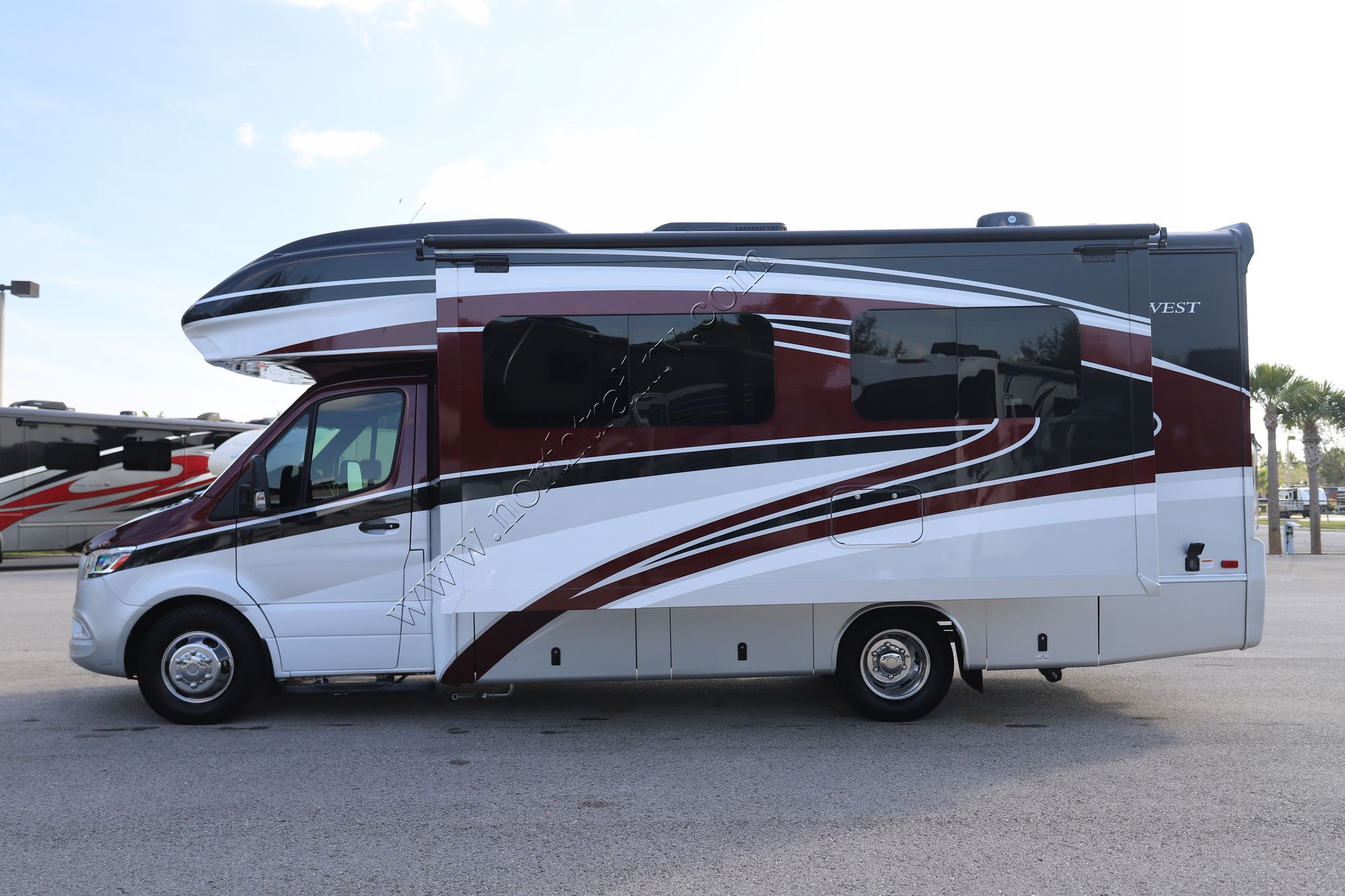 Used 2023 Entegra Quest 24R Class C  For Sale