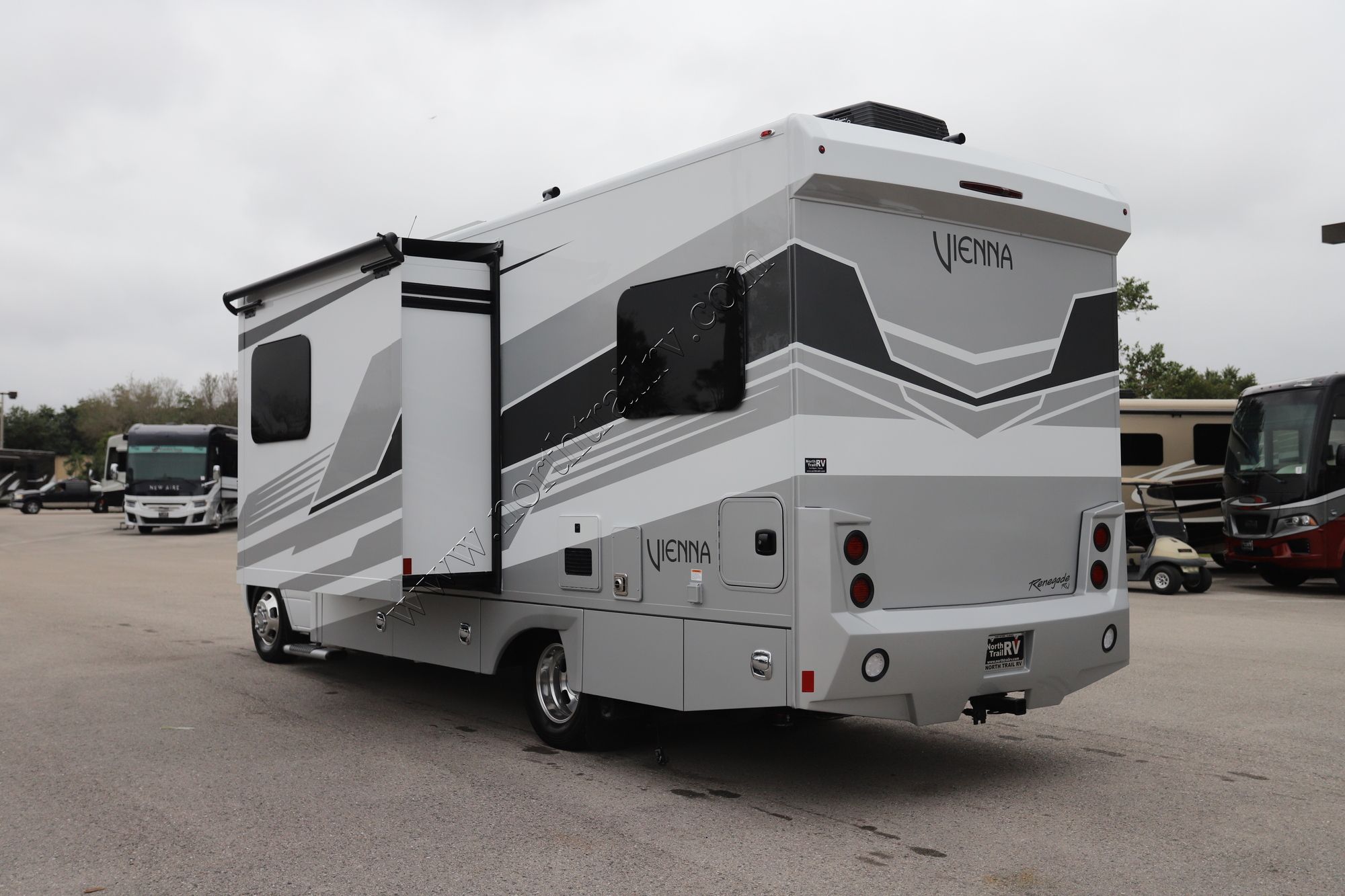 New 2025 Renegade Rv Vienna 25TBN Class C  For Sale