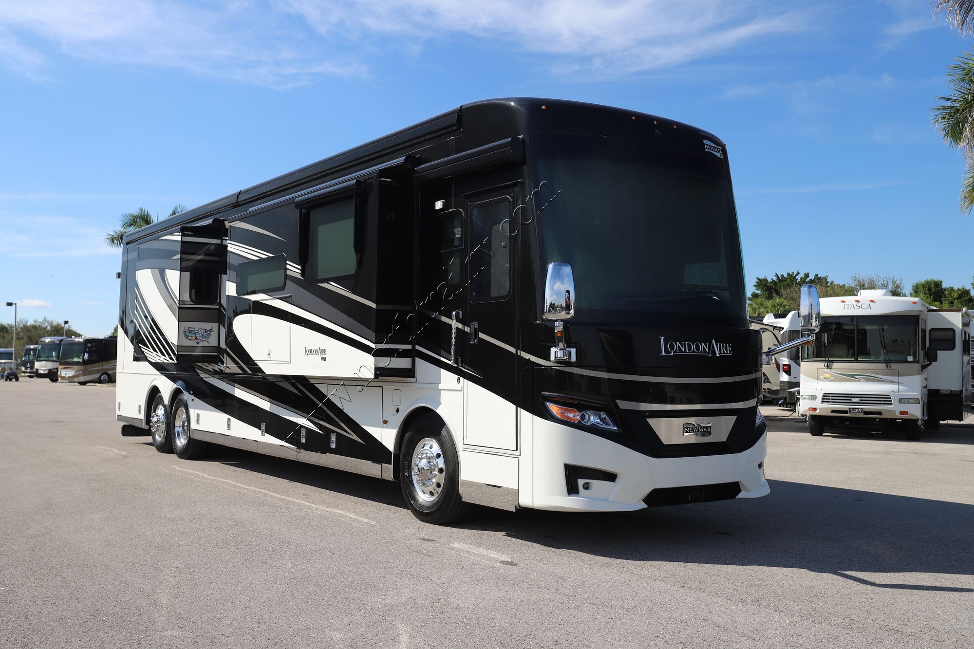 Used 2020 Newmar London Aire 4543 Class A  For Sale