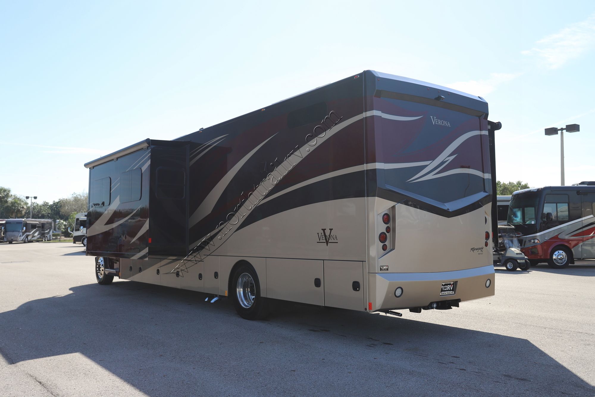 Used 2021 Renegade Rv Verona 40VBH Super C  For Sale