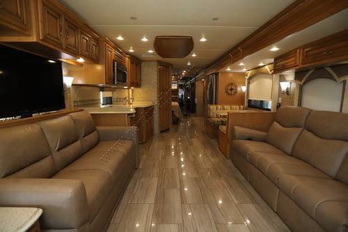 2014 Newmar Ventana 4037