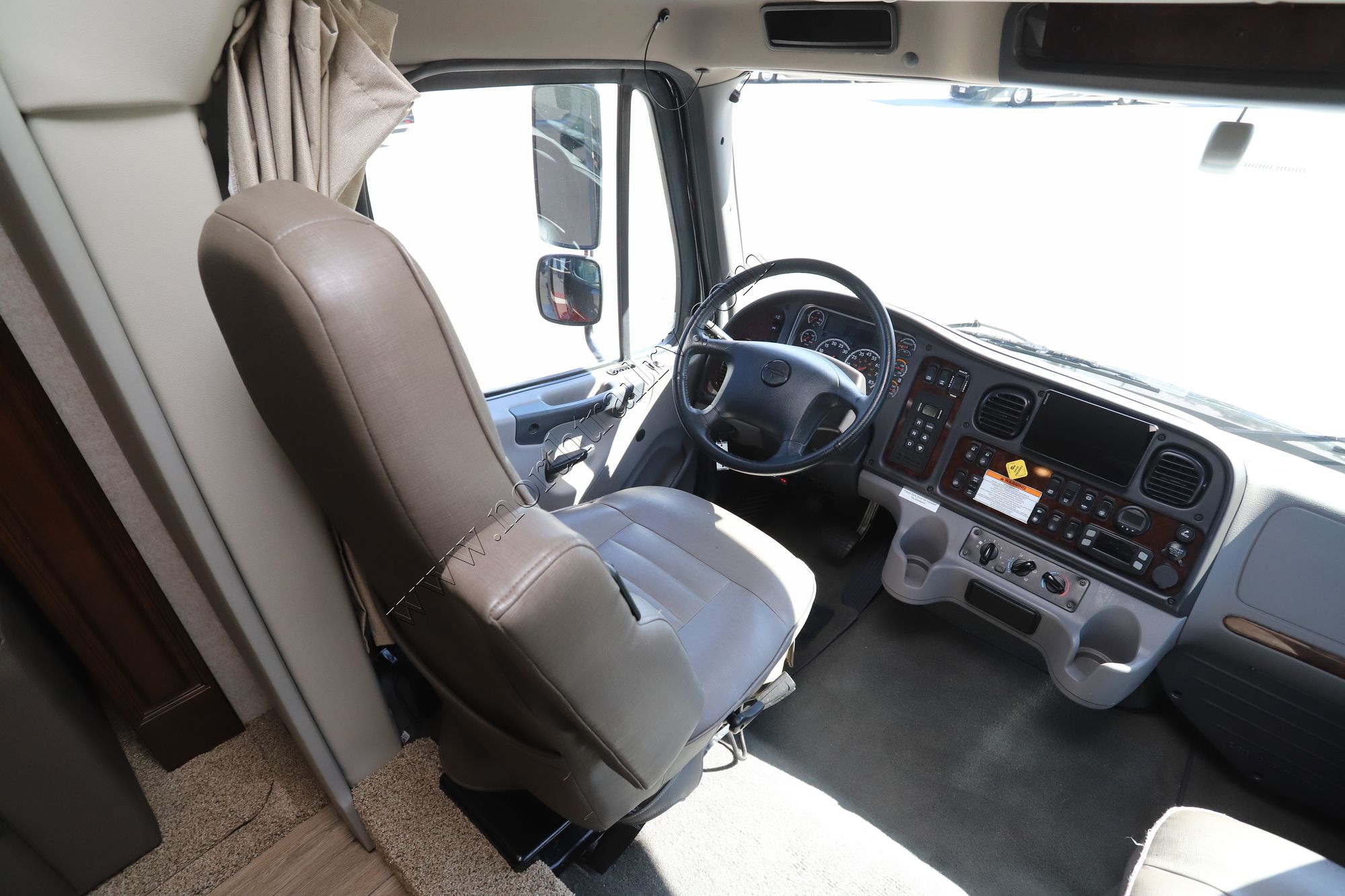 Used 2021 Renegade Rv Verona 40VBH Super C  For Sale