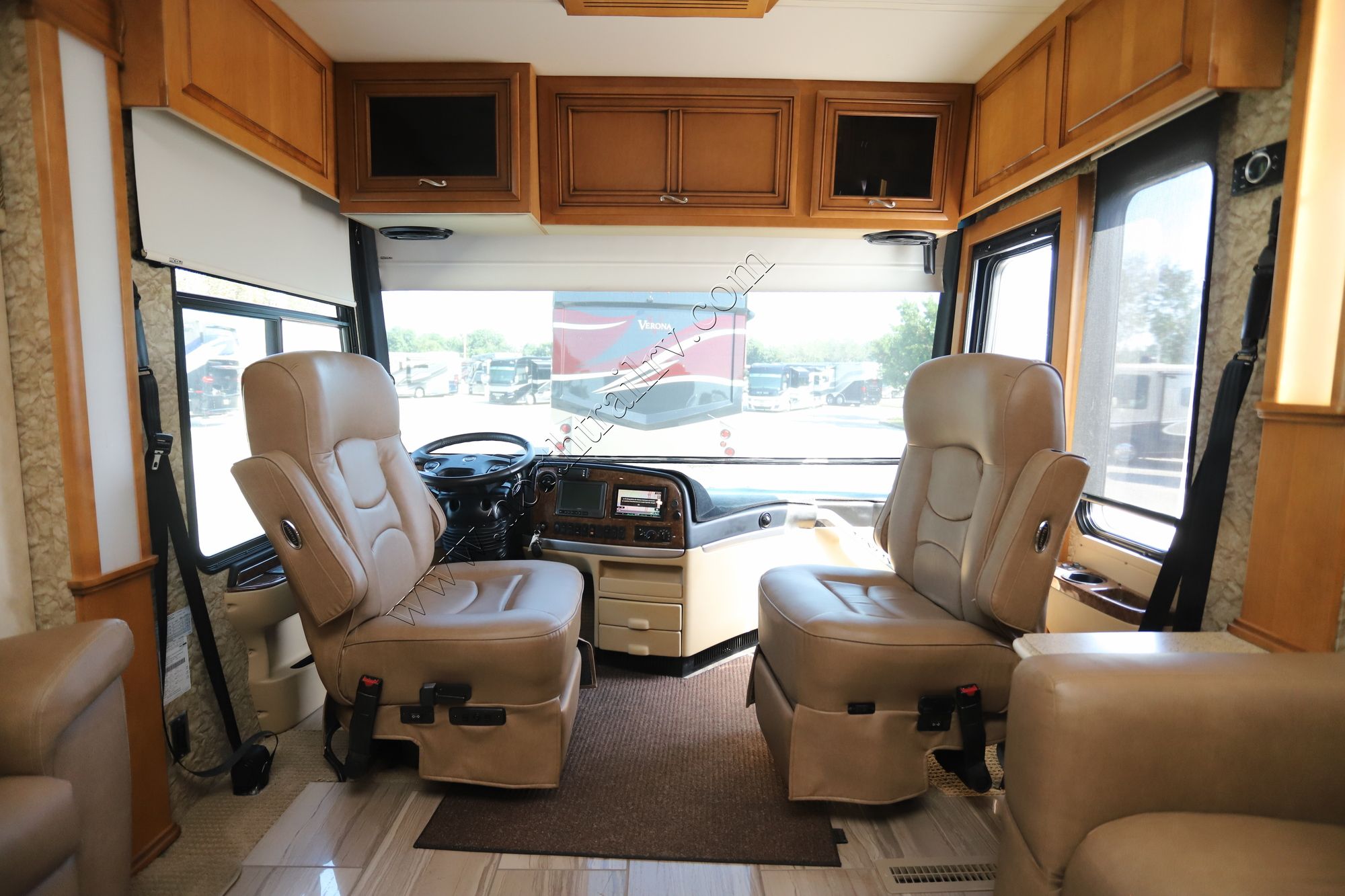 Used 2014 Newmar Ventana 4037 Class A  For Sale