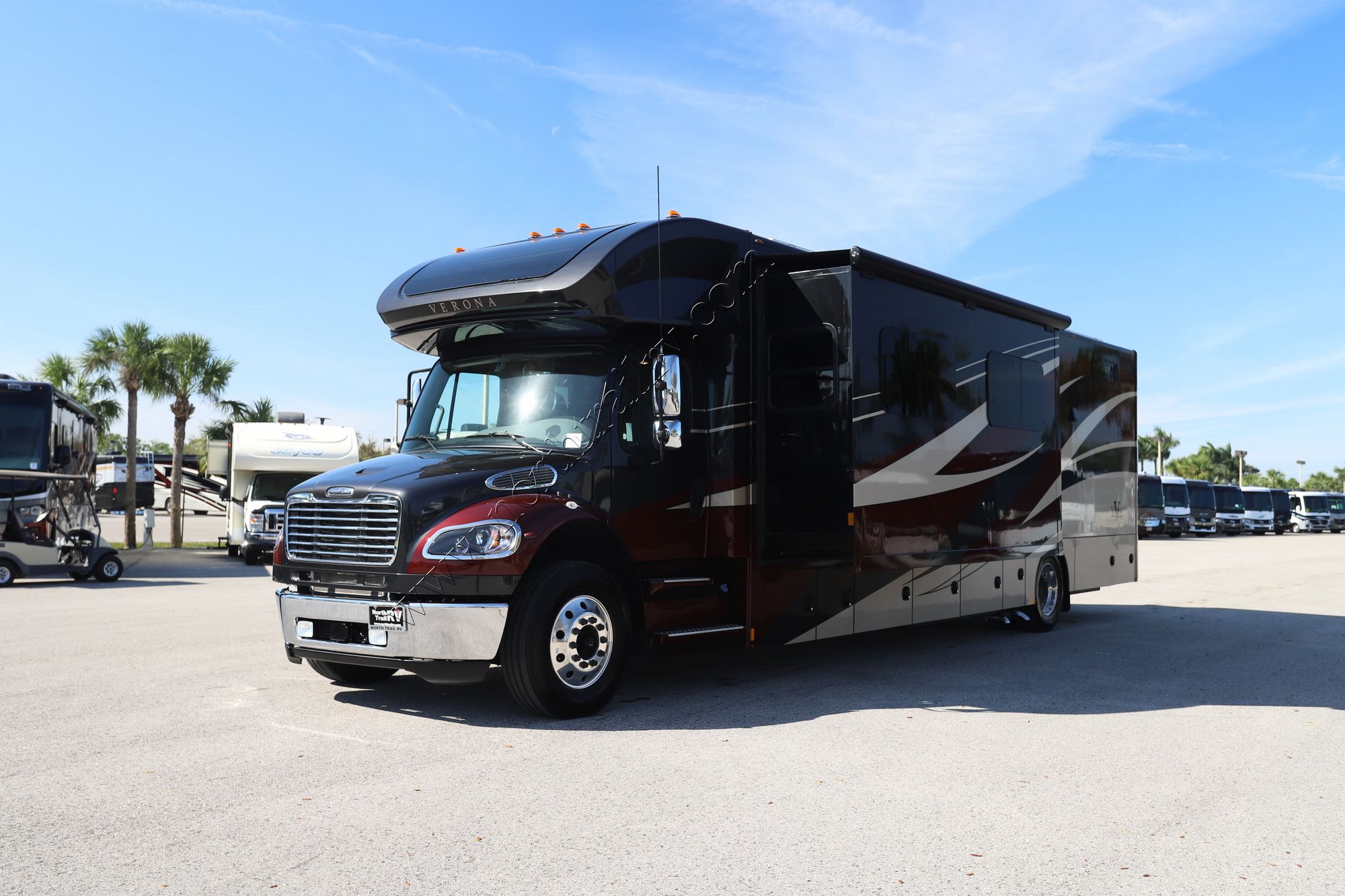 Used 2021 Renegade Rv Verona 40VBH Super C  For Sale