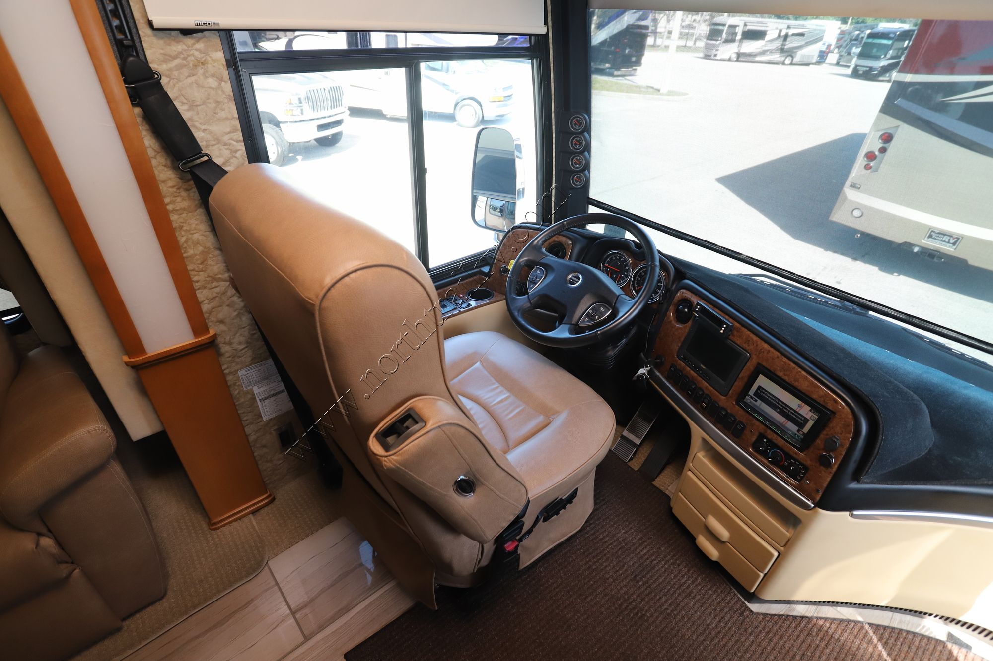 Used 2014 Newmar Ventana 4037 Class A  For Sale