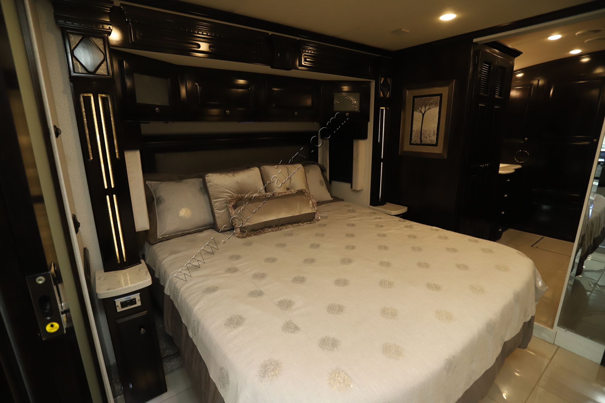 Used 2021 Newmar Dutch Star 4369 Class A  For Sale