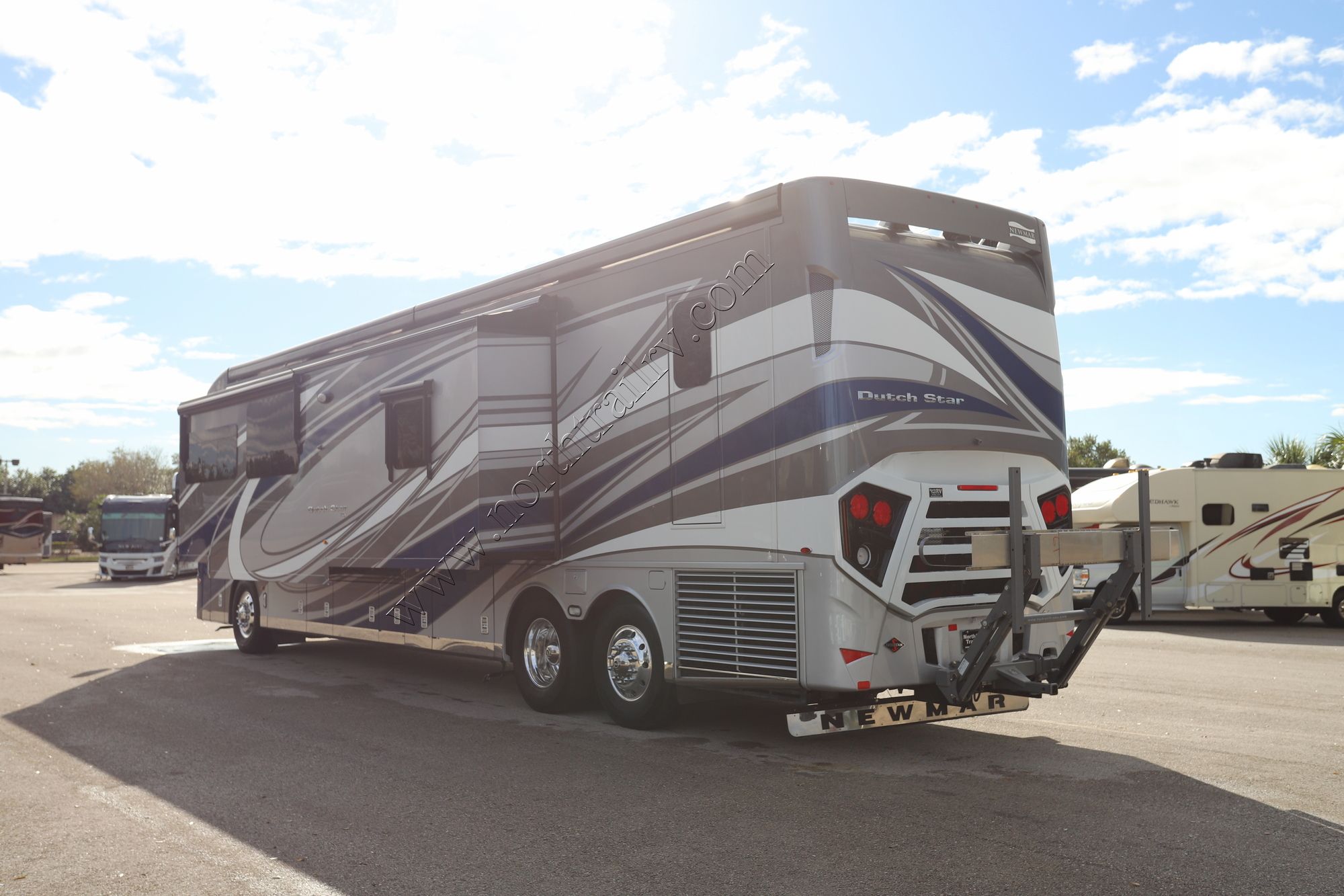 Used 2021 Newmar Dutch Star 4369 Class A  For Sale