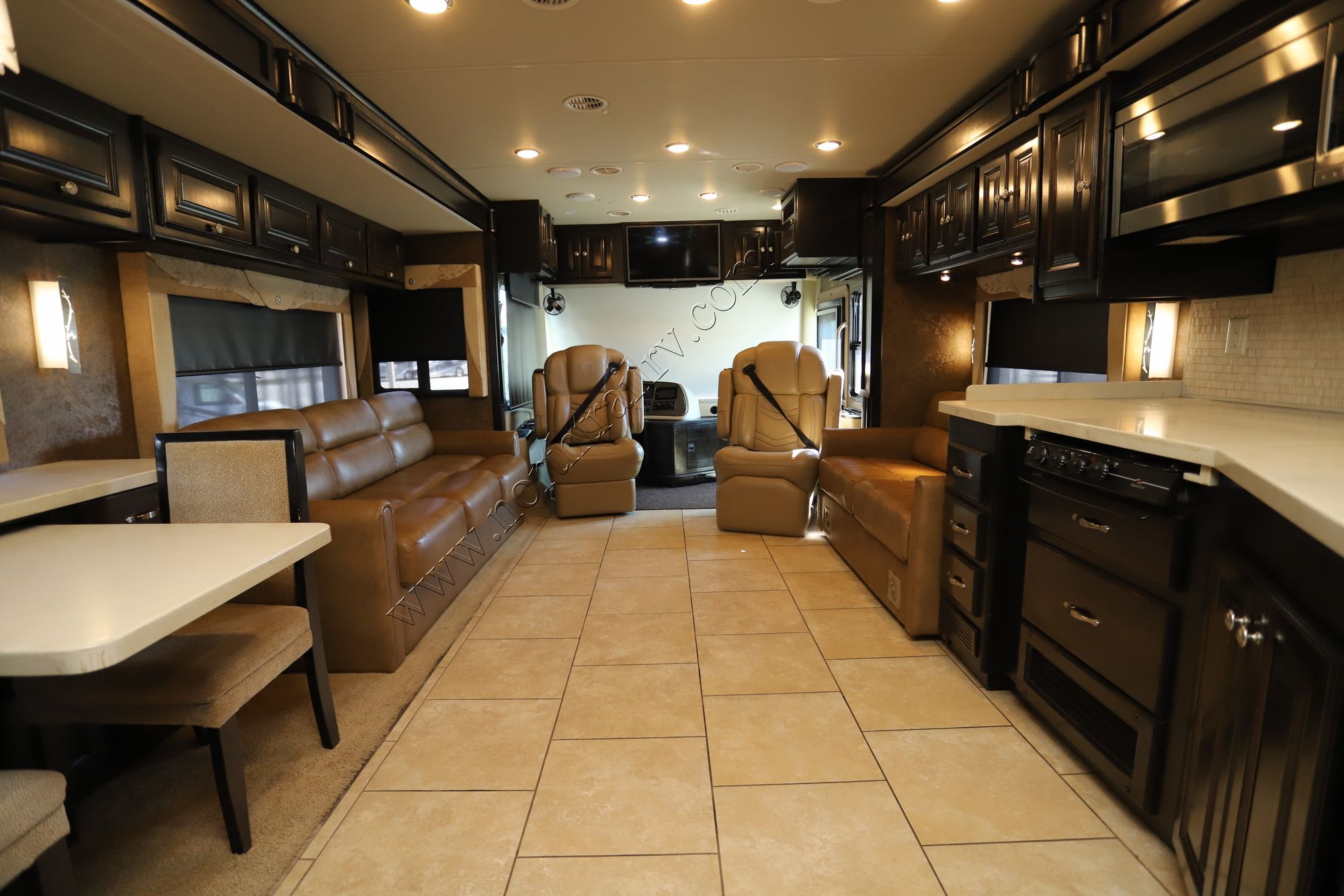 Used 2015 Tiffin Motor Homes Allegro Red 36QSA Class A  For Sale