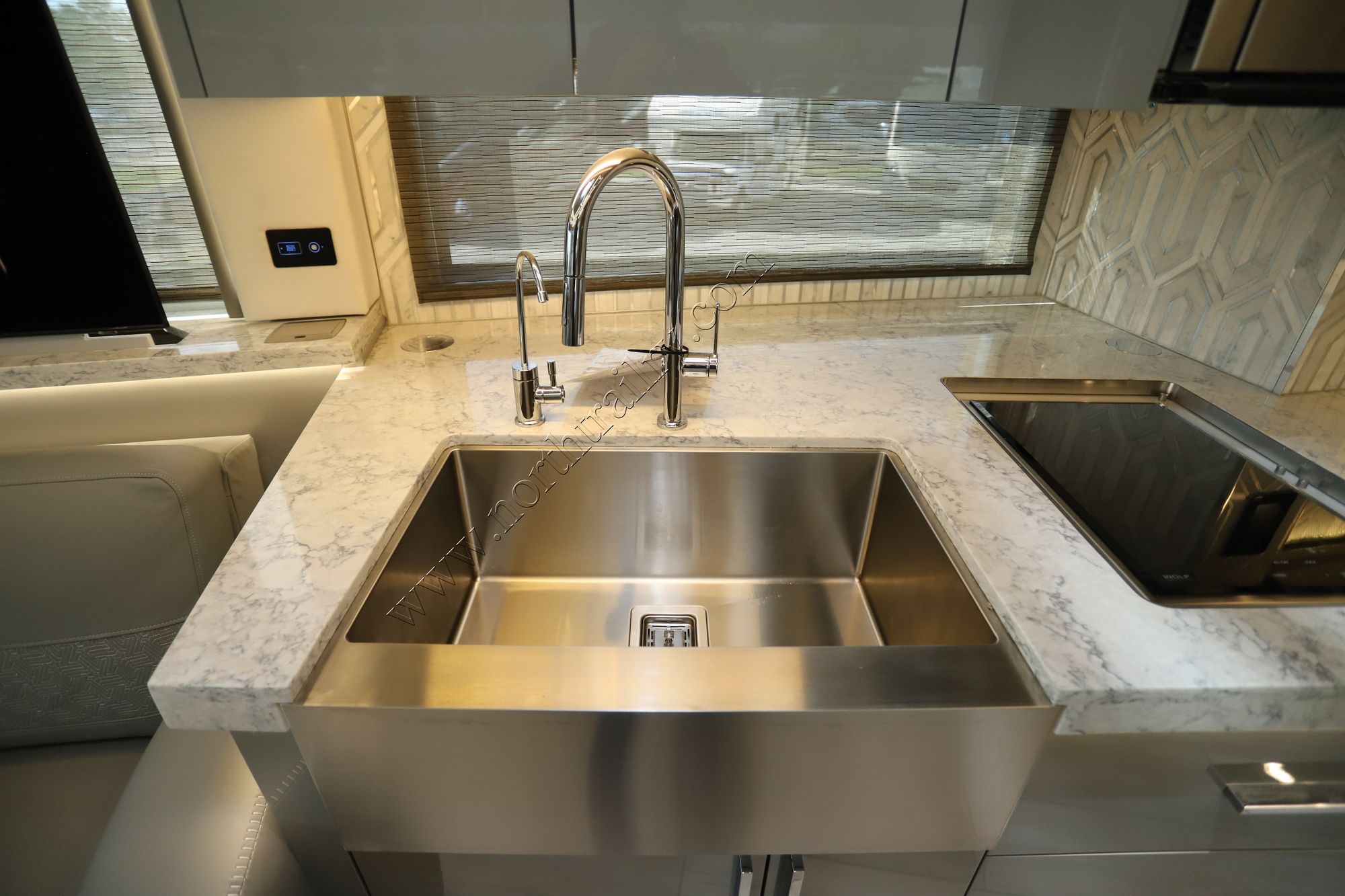 New 2025 Newmar King Aire 4596 Class A  For Sale