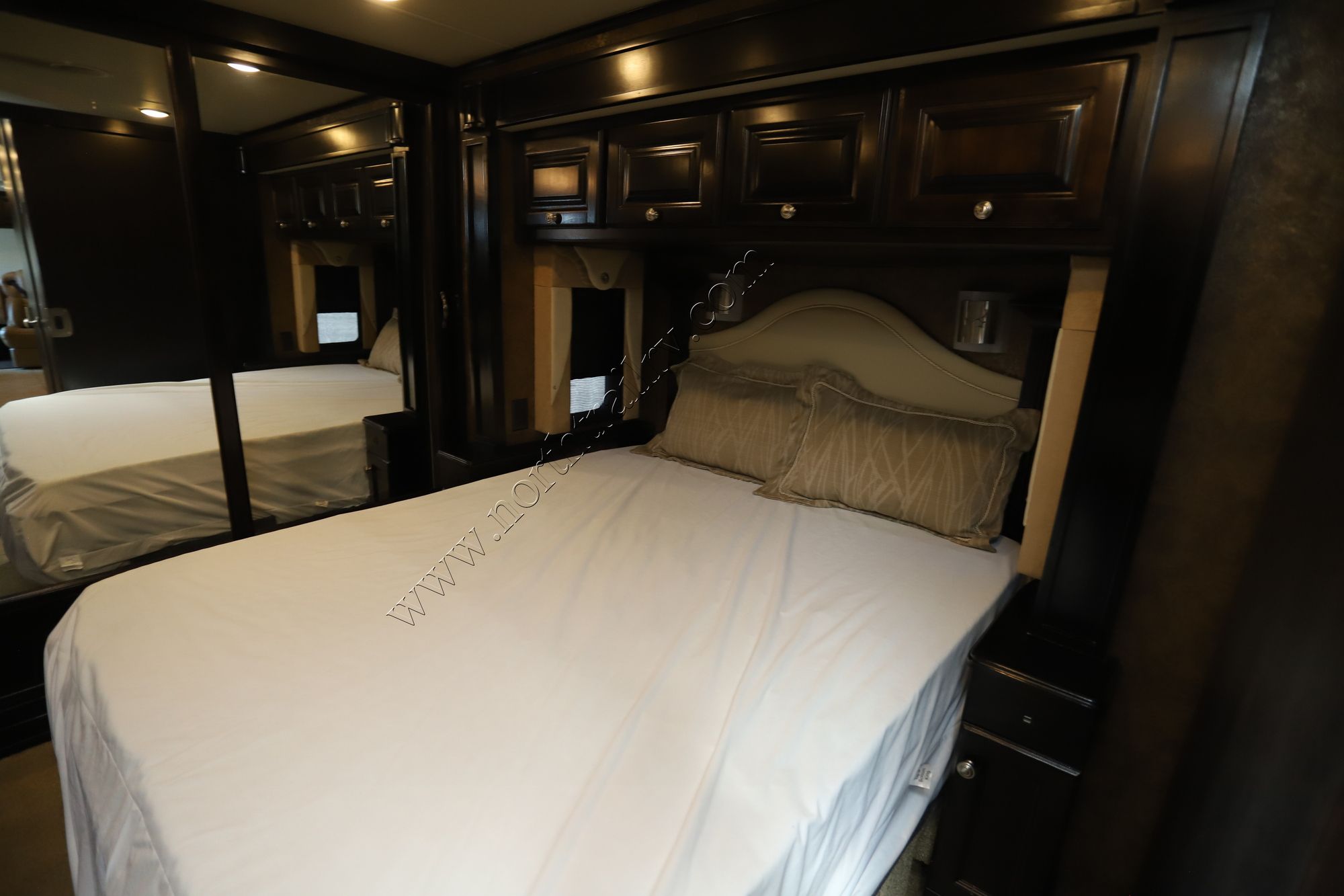 Used 2015 Tiffin Motor Homes Allegro Red 36QSA Class A  For Sale