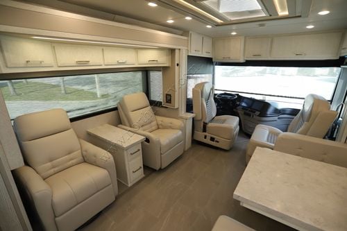 2022 Newmar New Aire 3543