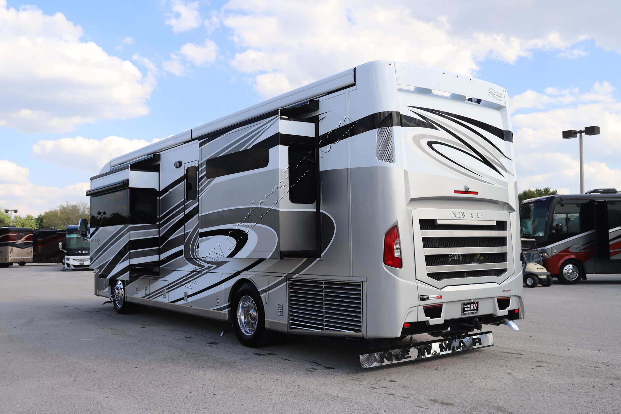 Used 2022 Newmar New Aire 3543 Class A  For Sale