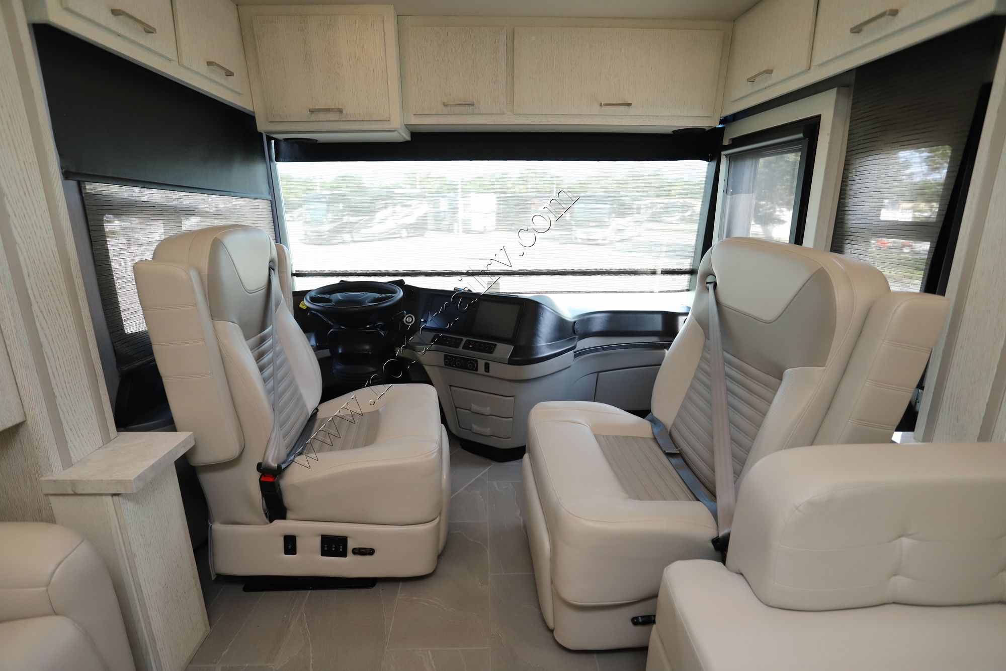 Used 2022 Newmar New Aire 3543 Class A  For Sale