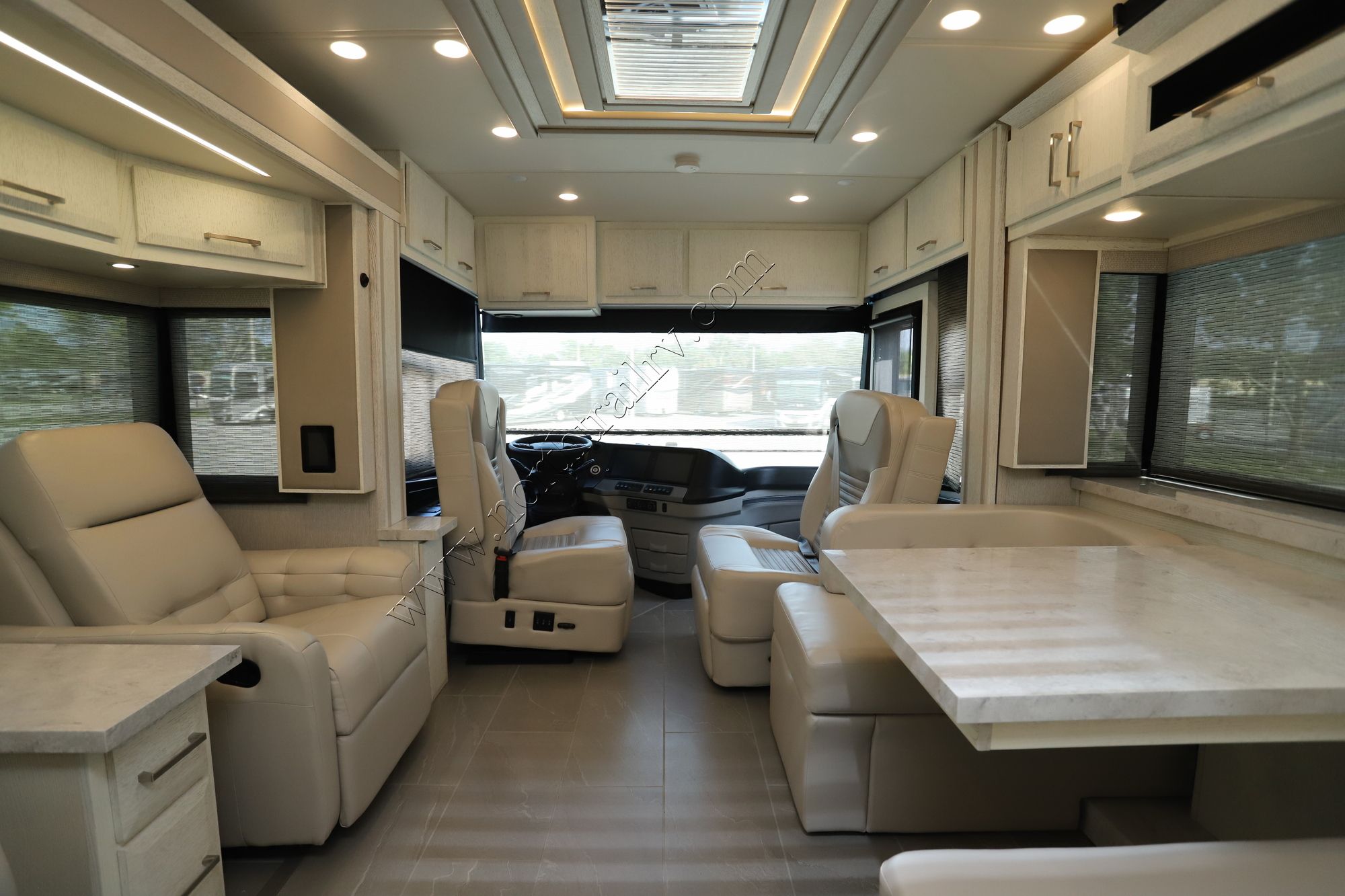Used 2022 Newmar New Aire 3543 Class A  For Sale