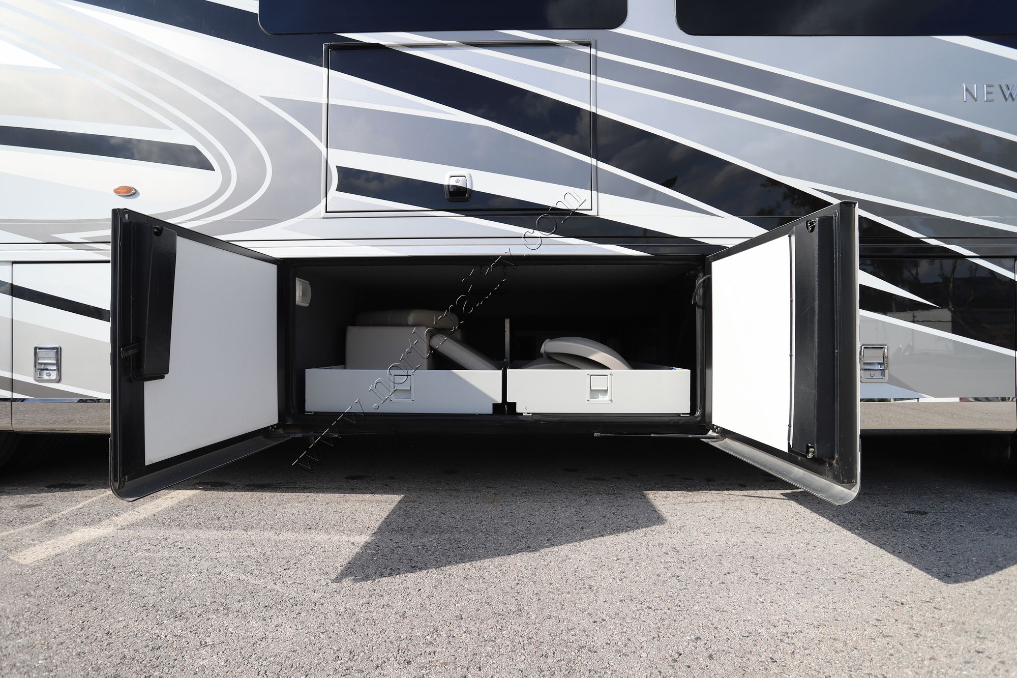 Used 2022 Newmar New Aire 3543 Class A  For Sale