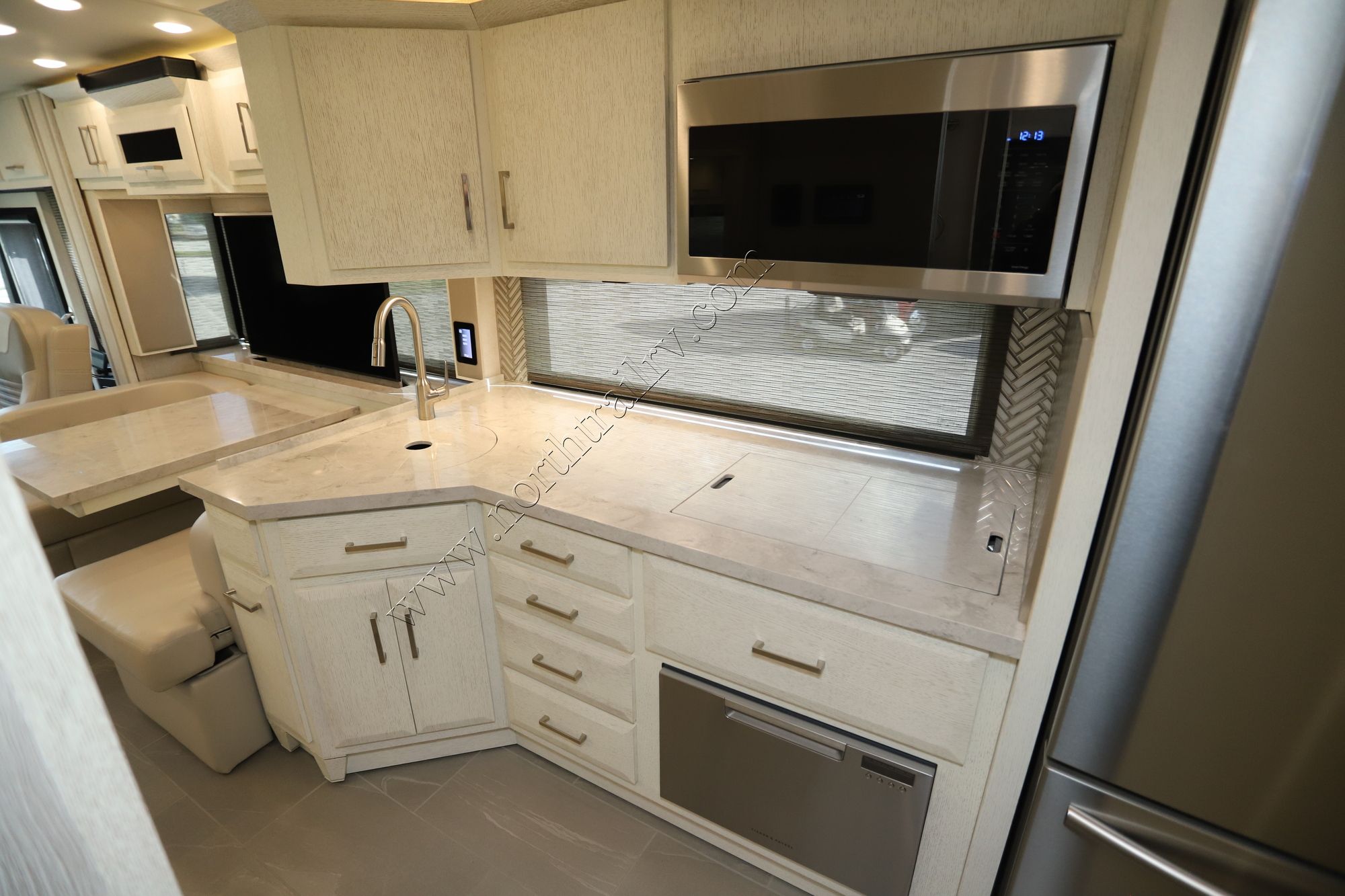Used 2022 Newmar New Aire 3543 Class A  For Sale