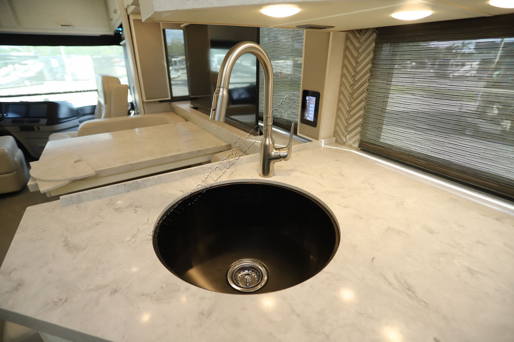 Used 2022 Newmar New Aire 3543 Class A  For Sale