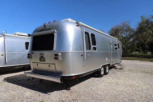 2017 Airstream Flying Cloud 30