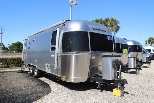 2023 Airstream International 25FBT