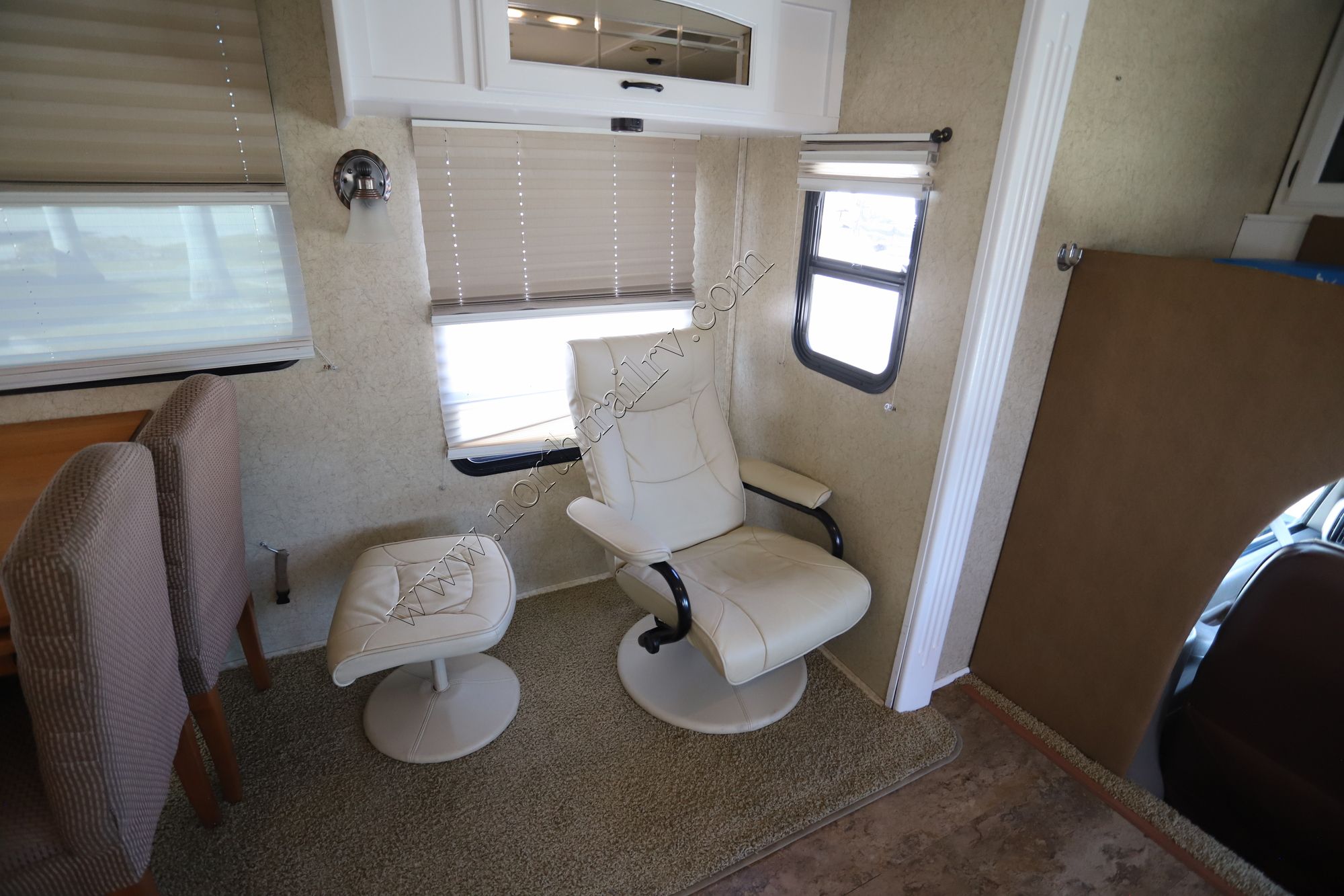 Used 2009 Jayco Seneca Hd 35GS Super C  For Sale