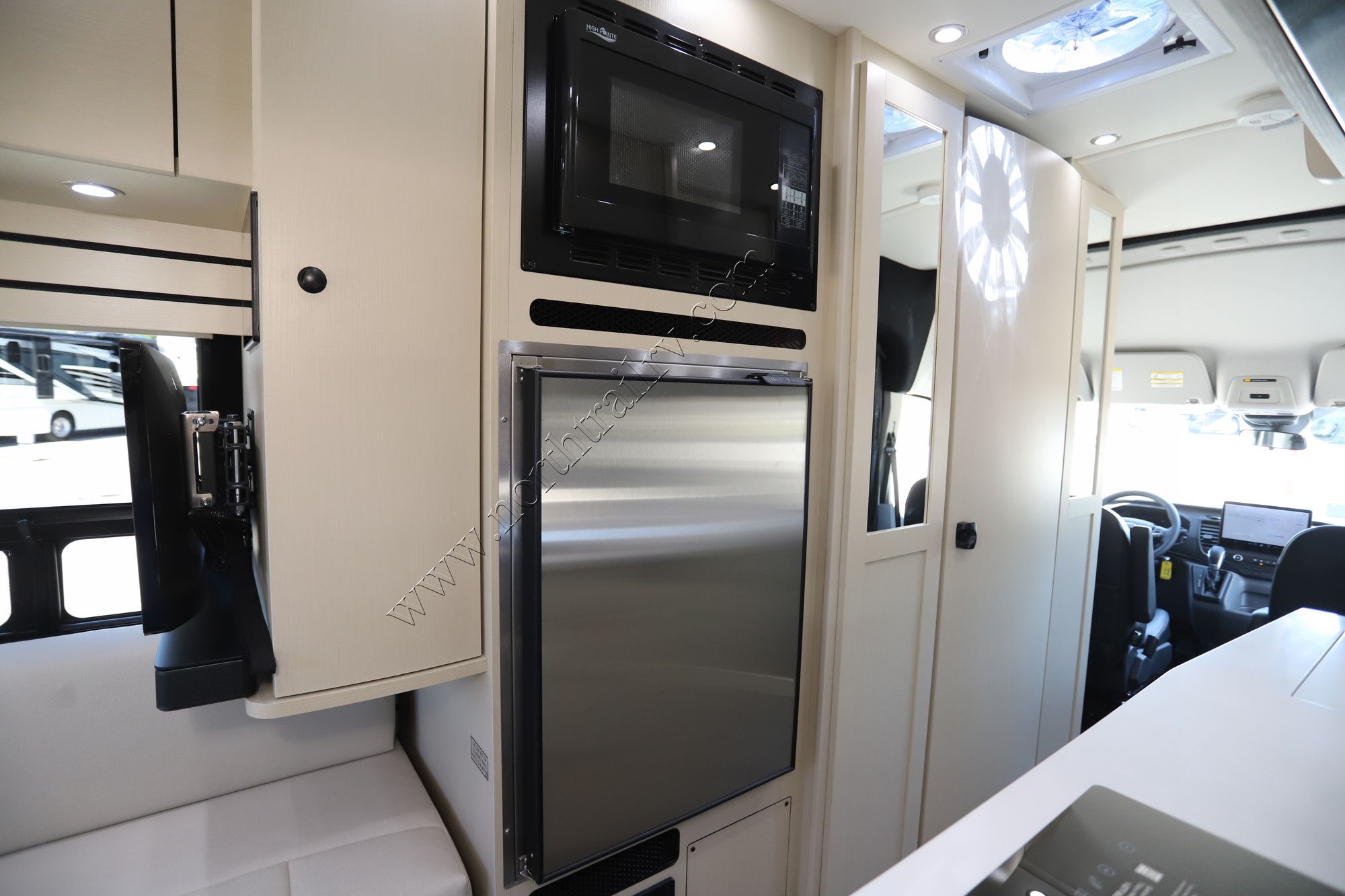 New 2025 Pleasure-Way Ontour 2.2 Class B  For Sale