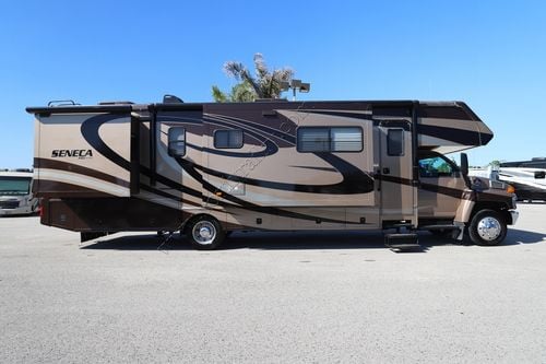 2009 Jayco Seneca Hd 35GS