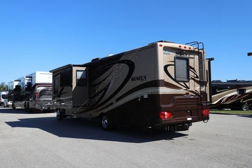 2009 Jayco Seneca Hd 35GS