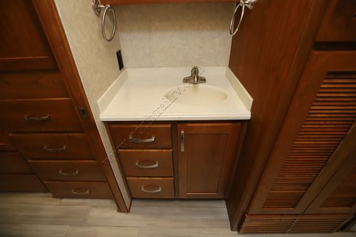 2022 Renegade Rv Valencia 35MB