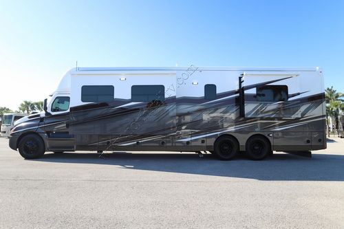 2024 Renegade Rv Xl 45BBC Super C