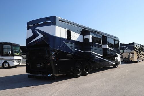 2025 Newmar Mountain Aire 4551