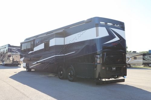 2025 Newmar Mountain Aire 4551