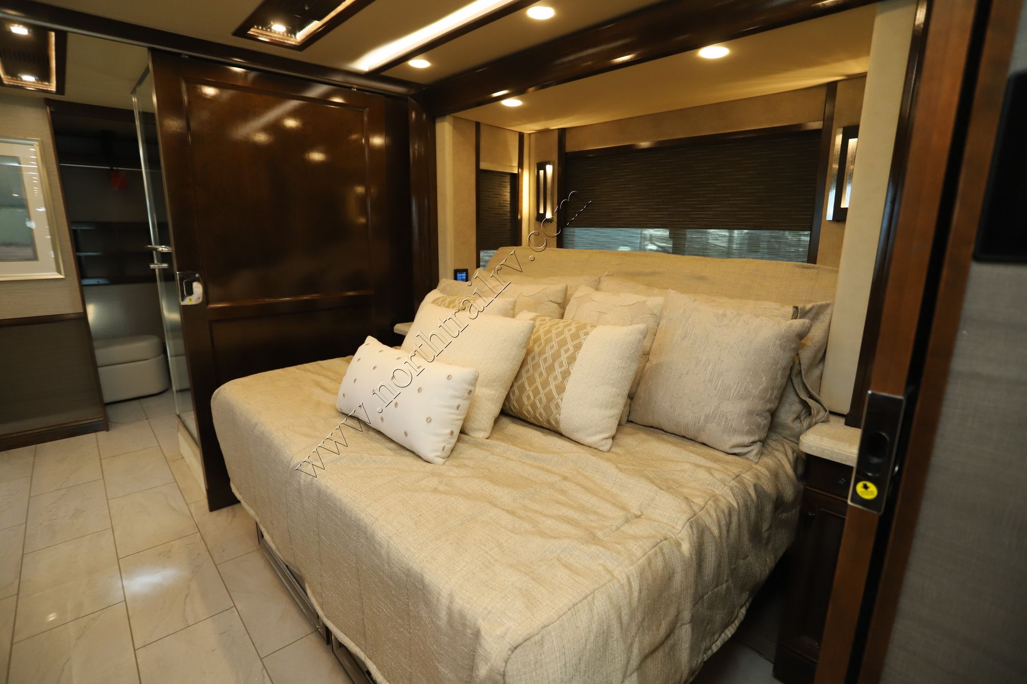 Used 2020 Tiffin Motor Homes Allegro Bus 45OPP Class A  For Sale