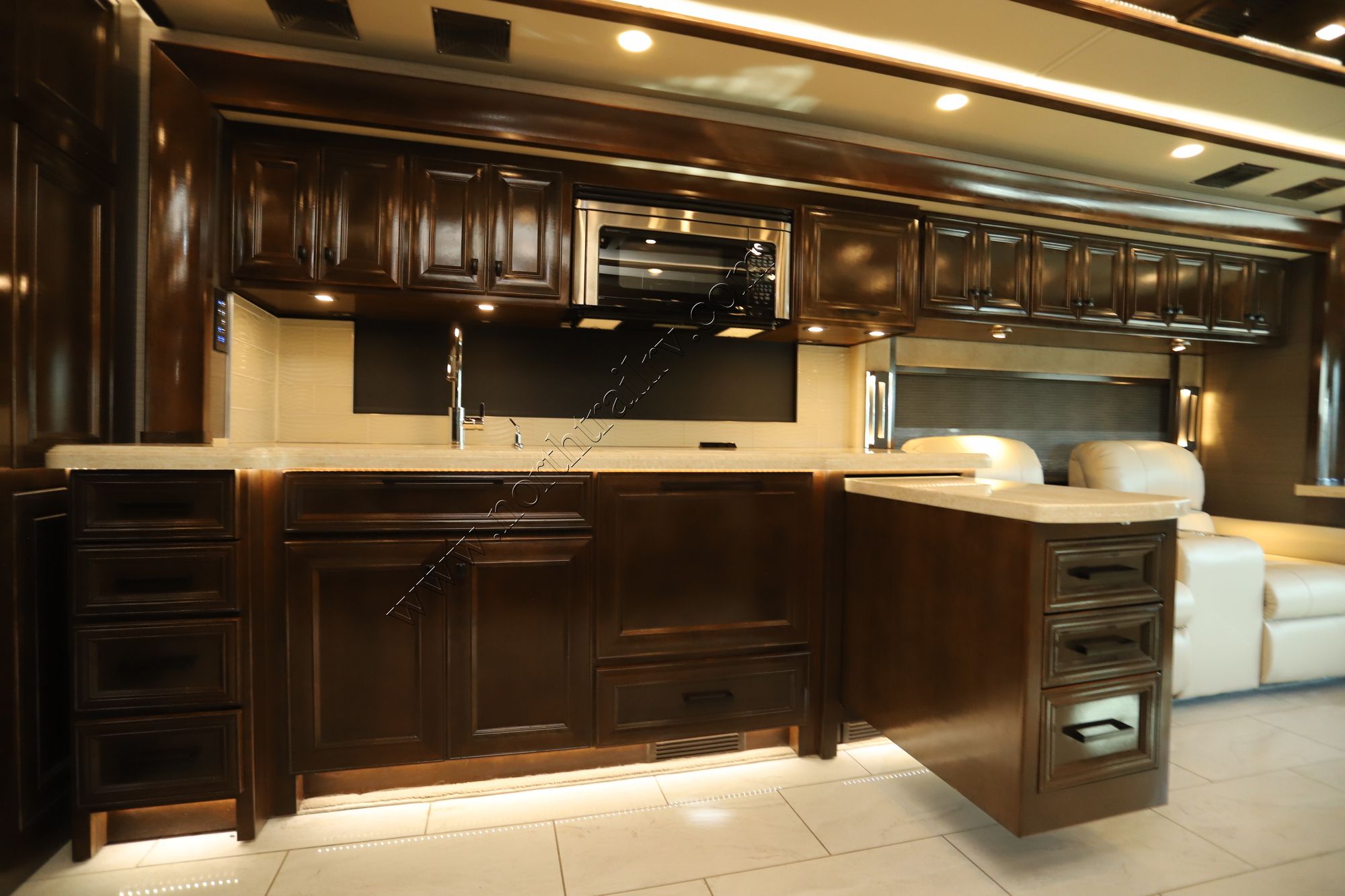 Used 2020 Tiffin Motor Homes Allegro Bus 45OPP Class A  For Sale