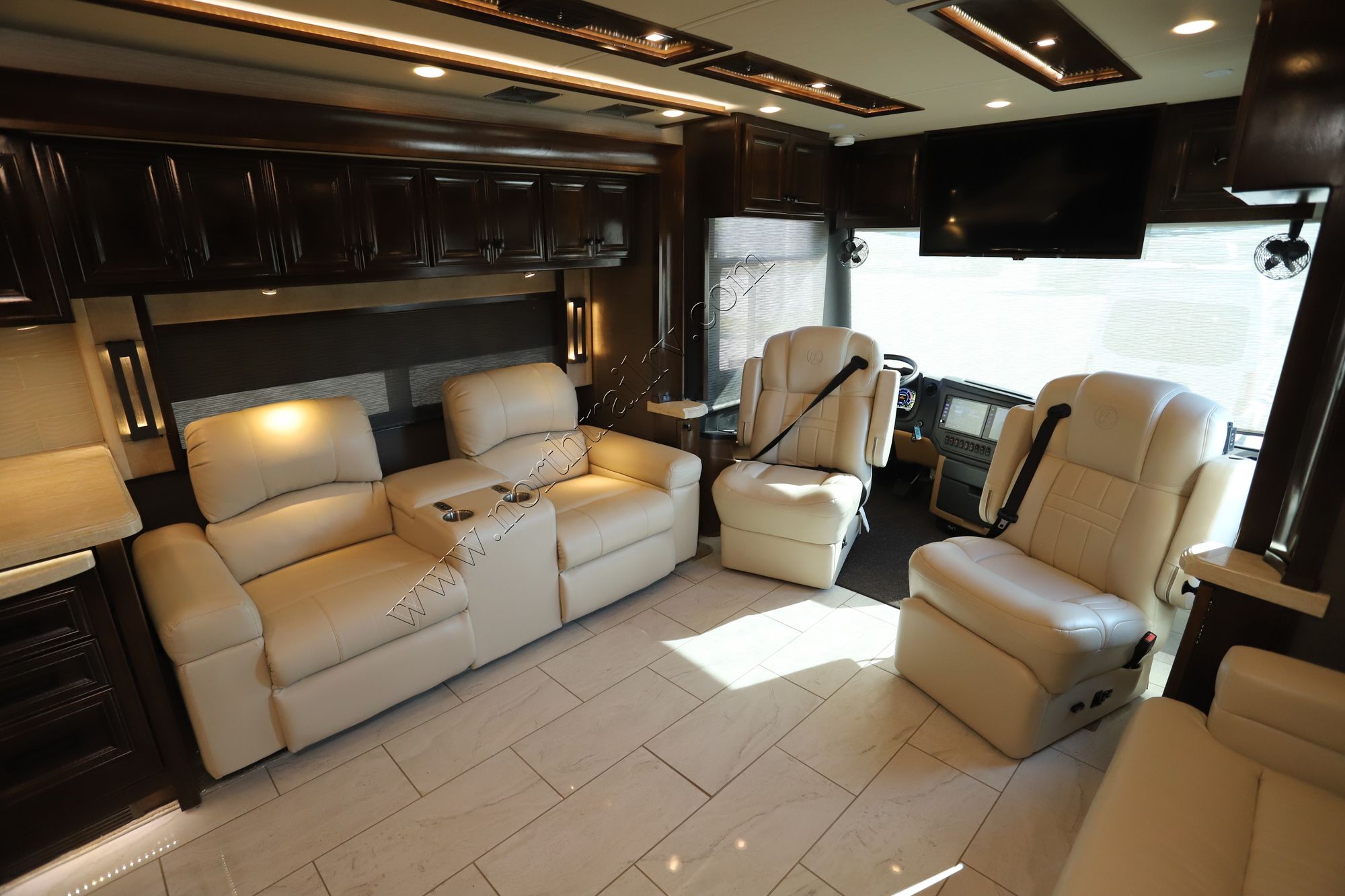 Used 2020 Tiffin Motor Homes Allegro Bus 45OPP Class A  For Sale