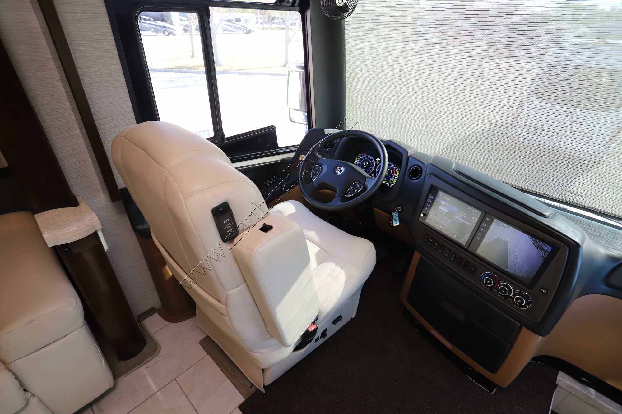 Used 2020 Tiffin Motor Homes Allegro Bus 45OPP Class A  For Sale
