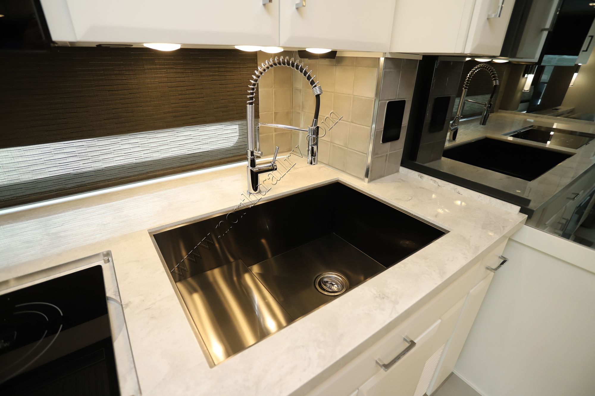 New 2025 Newmar Mountain Aire 4551 Class A  For Sale