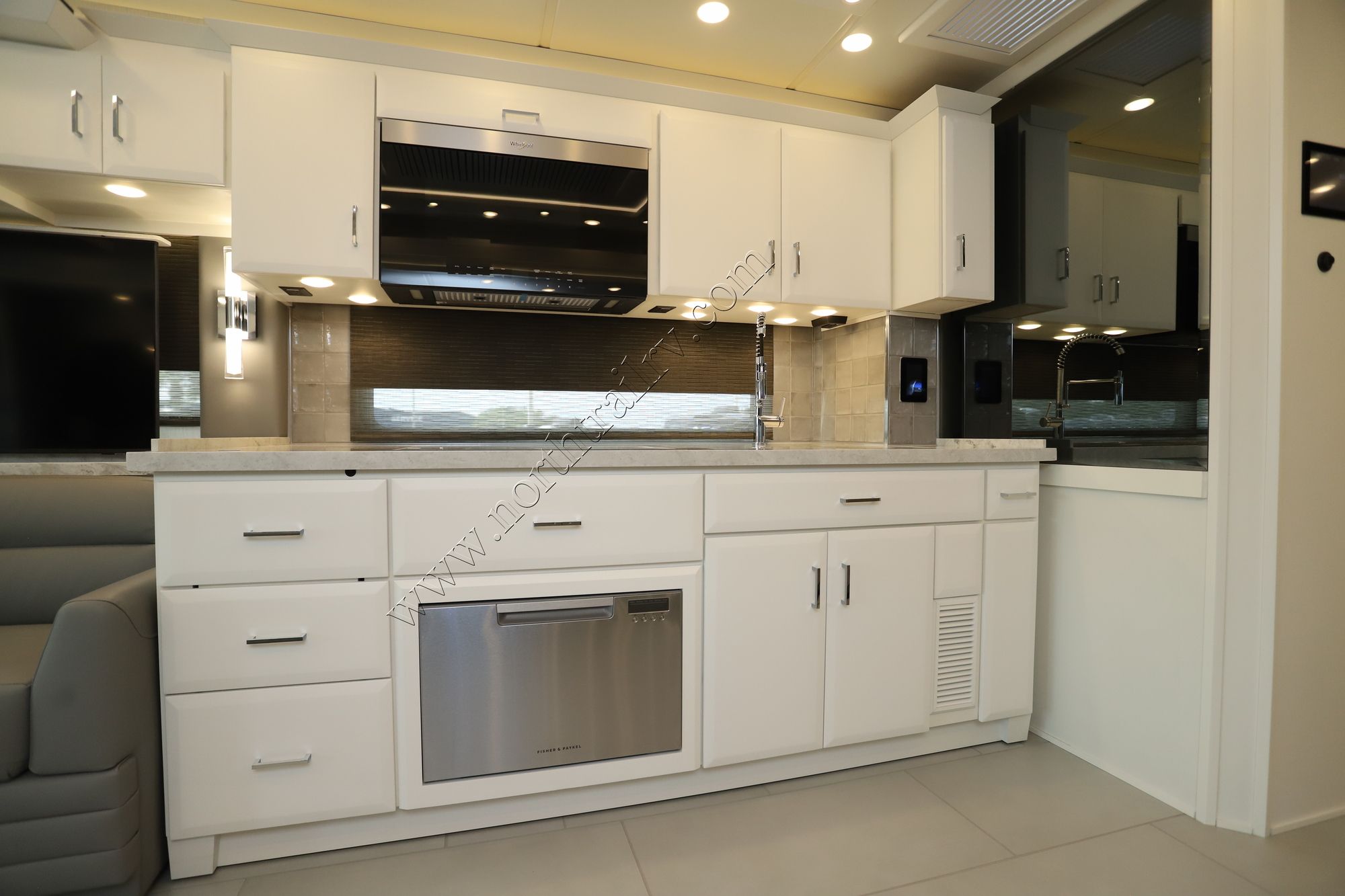 New 2025 Newmar Mountain Aire 4551 Class A  For Sale