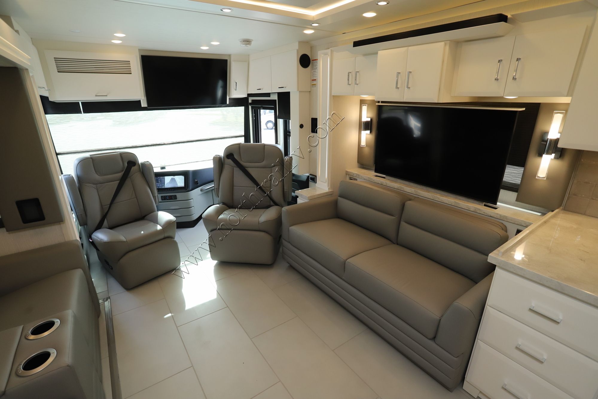 New 2025 Newmar Mountain Aire 4551 Class A  For Sale