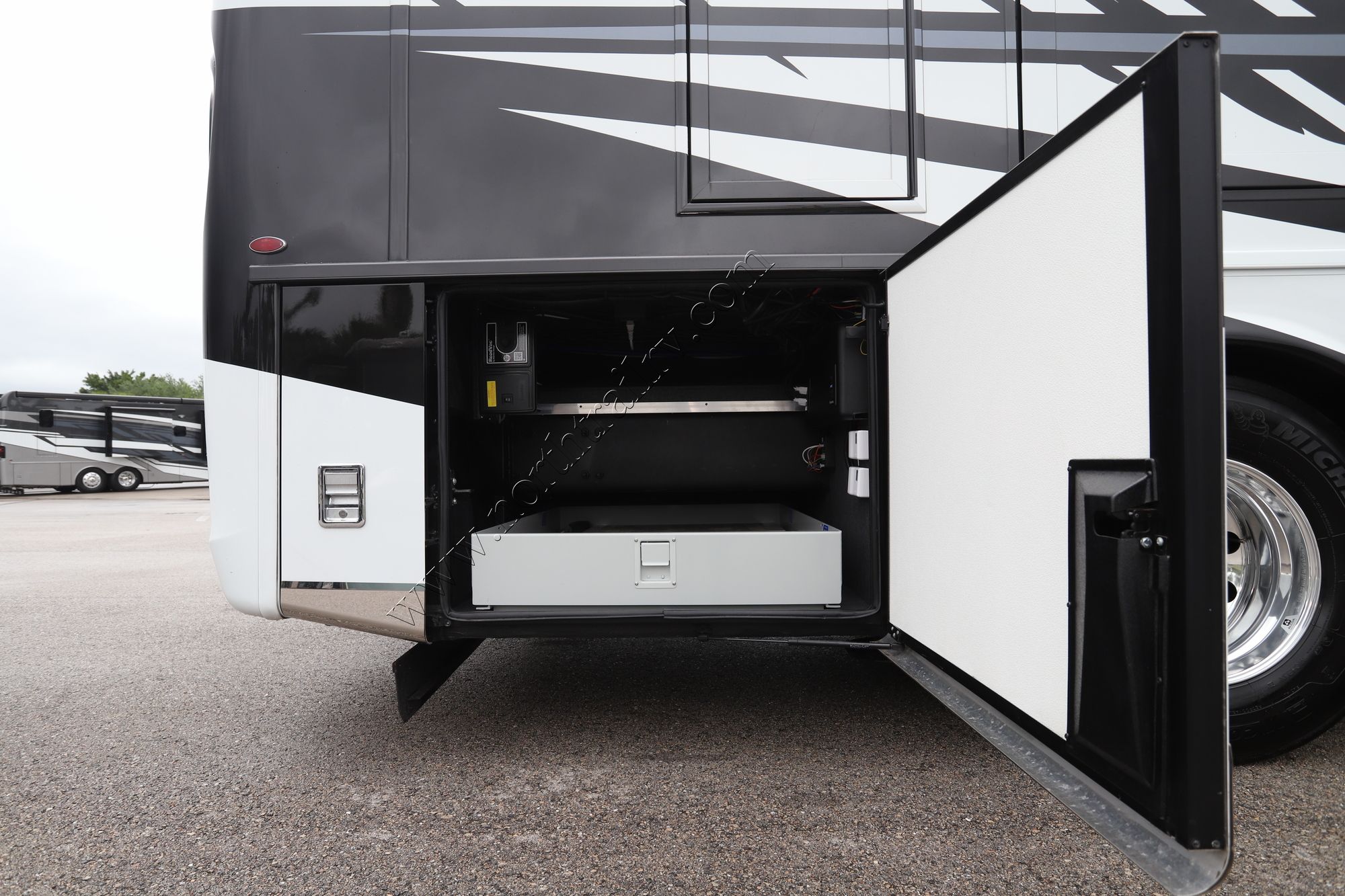 Used 2024 Newmar Supreme Aire 4051 Super C  For Sale