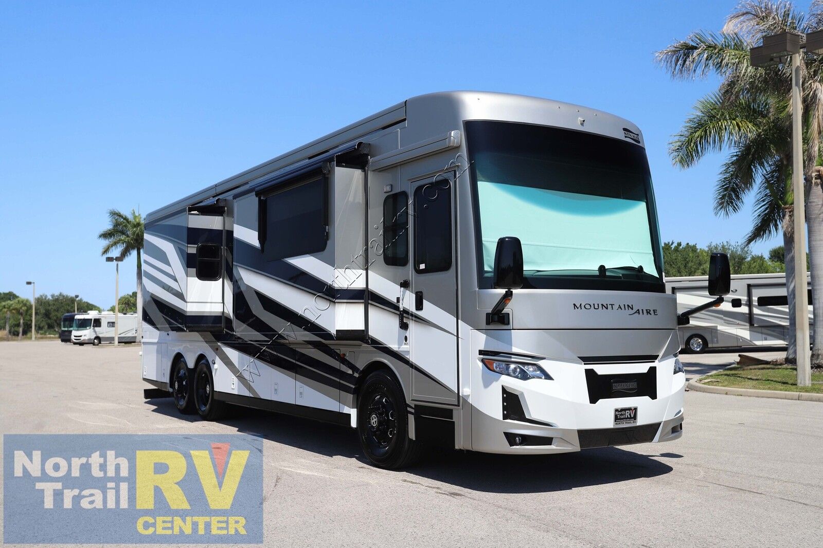 2026 Newmar Mountain Aire 3825 16386