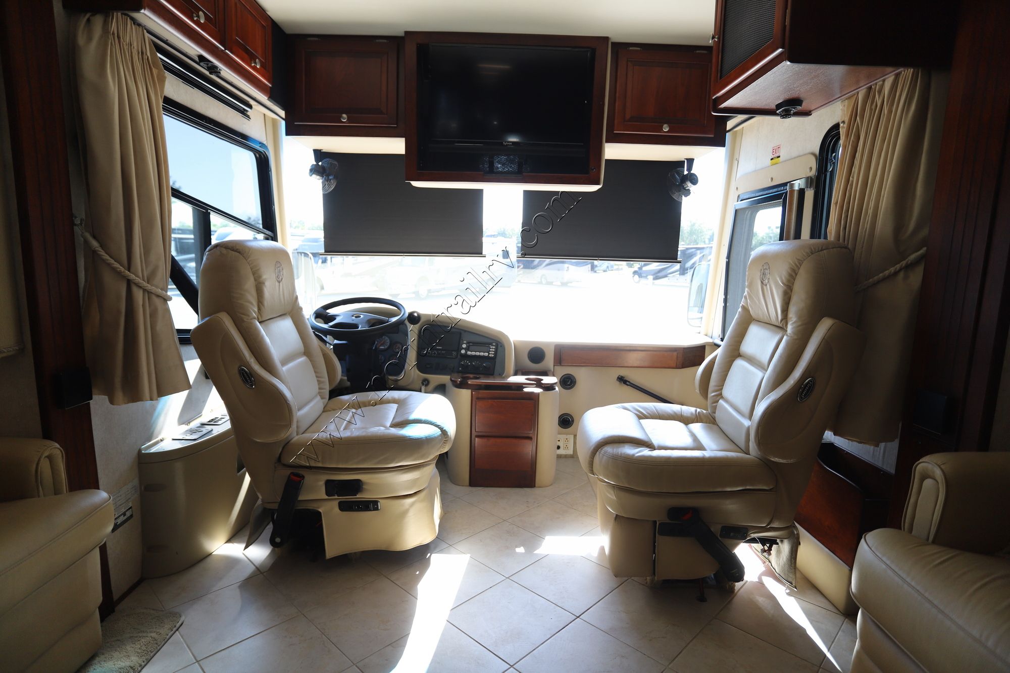 Used 2007 Tiffin Motor Homes Phaeton 40QDH Class A  For Sale