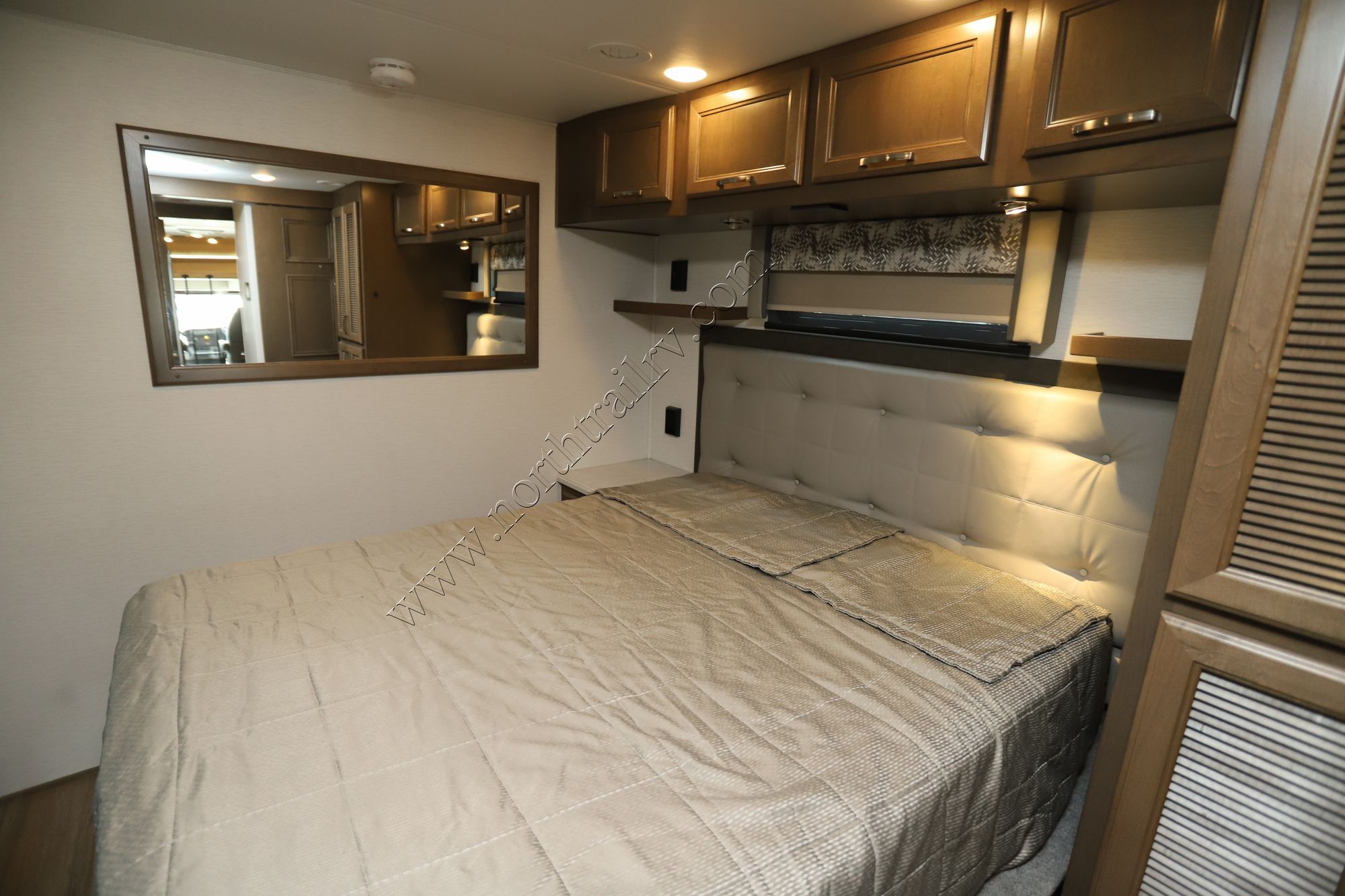 Used 2023 Renegade Rv Verona 40VBH Super C  For Sale