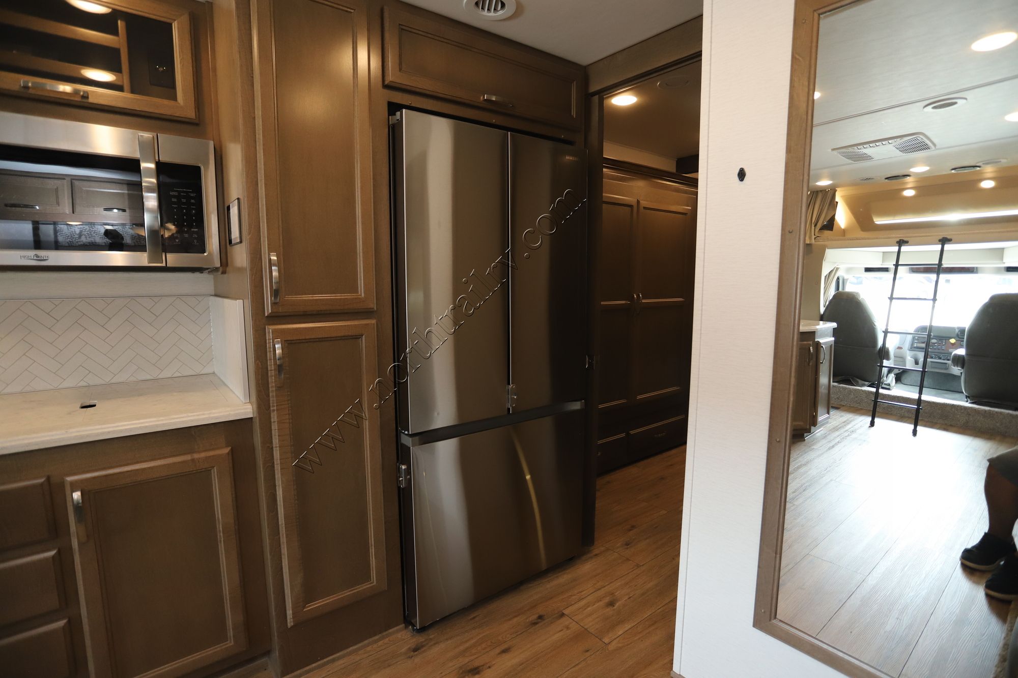 Used 2023 Renegade Rv Verona 40VBH Super C  For Sale