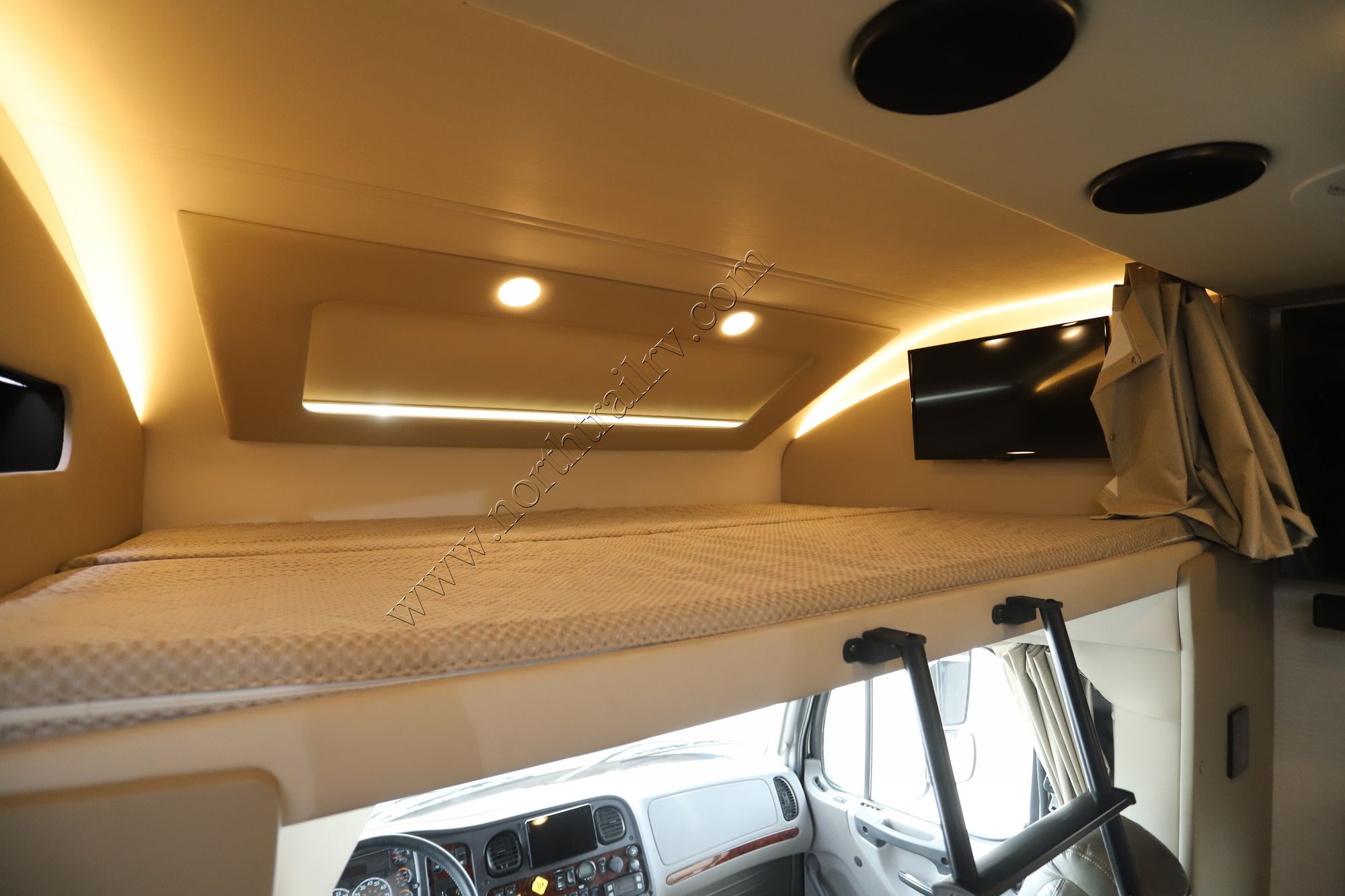 Used 2023 Renegade Rv Verona 40VBH Super C  For Sale