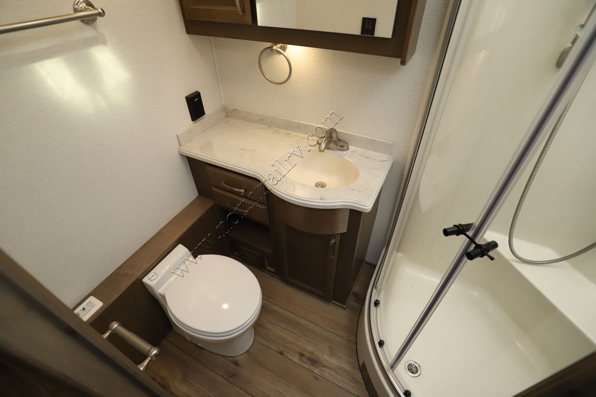 Used 2023 Renegade Rv Verona 40VBH Super C  For Sale
