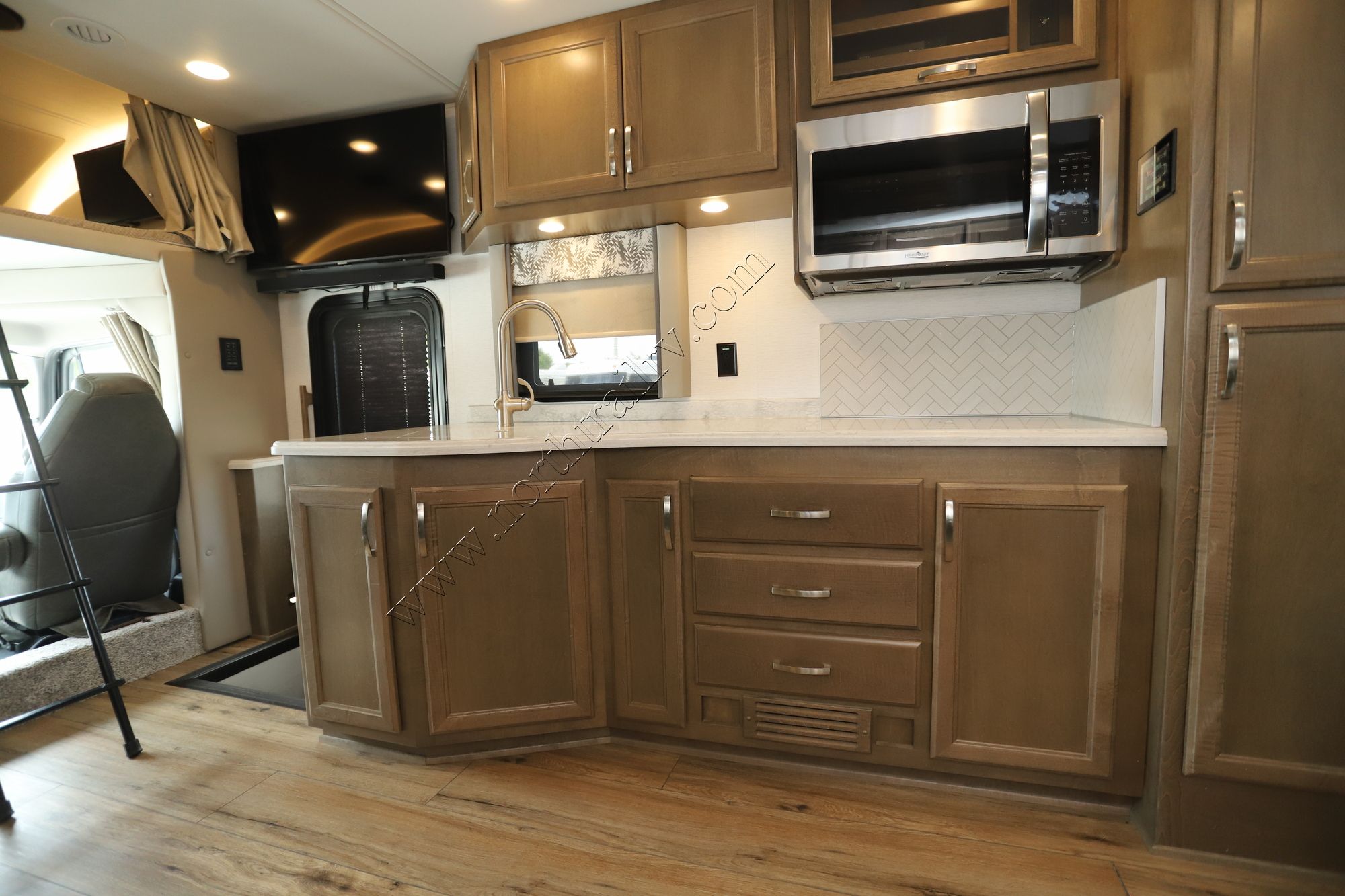 Used 2023 Renegade Rv Verona 40VBH Super C  For Sale