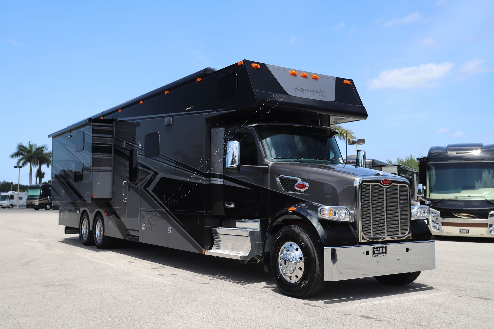 New 2025 Renegade Rv Classic 45CBF Super C  For Sale