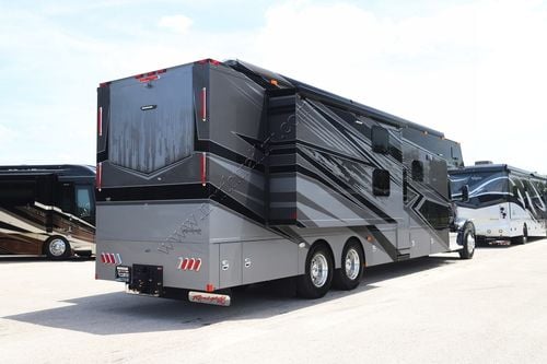 2025 Renegade Rv Classic 45CBF